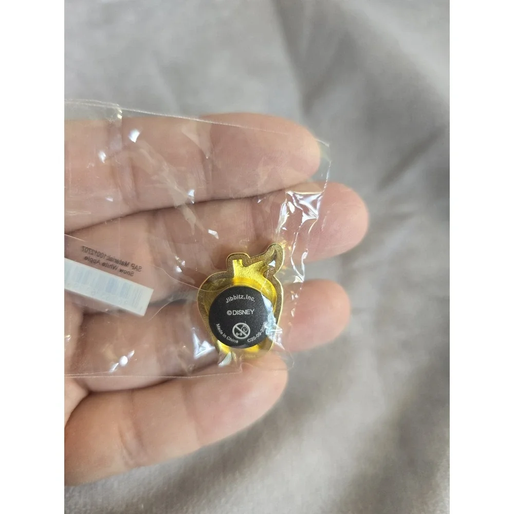Jibbitz Disney Croc Charm Snow White Apple New